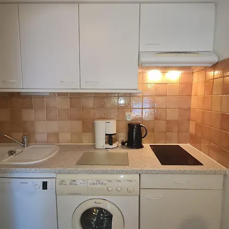 Lejlighed Avec Mezzanine, Piscine, Parking Et Pres De La A - Fr-1-780-81 Sainte-Maxime