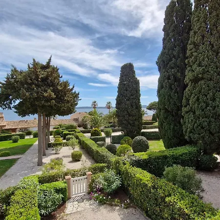 Avec Mezzanine Et Piscine, Animaux Acceptes, Parking Prive A - Fr-1-780-81 Apartmán